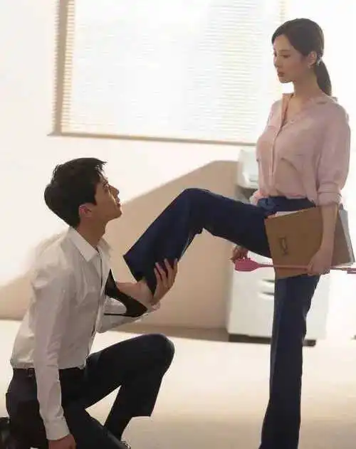 西檬之家-字母圈的践踏癖是什么？新人全面解析